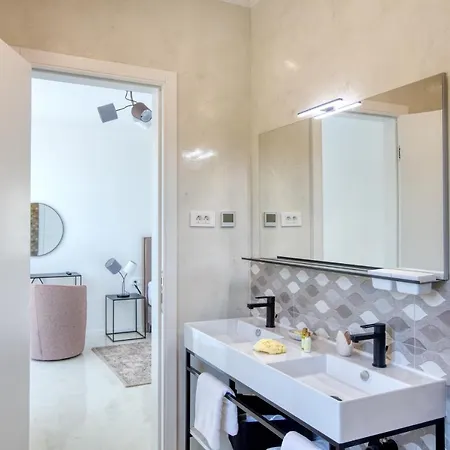 Spuga Brodarica (Sibenik-Knin)